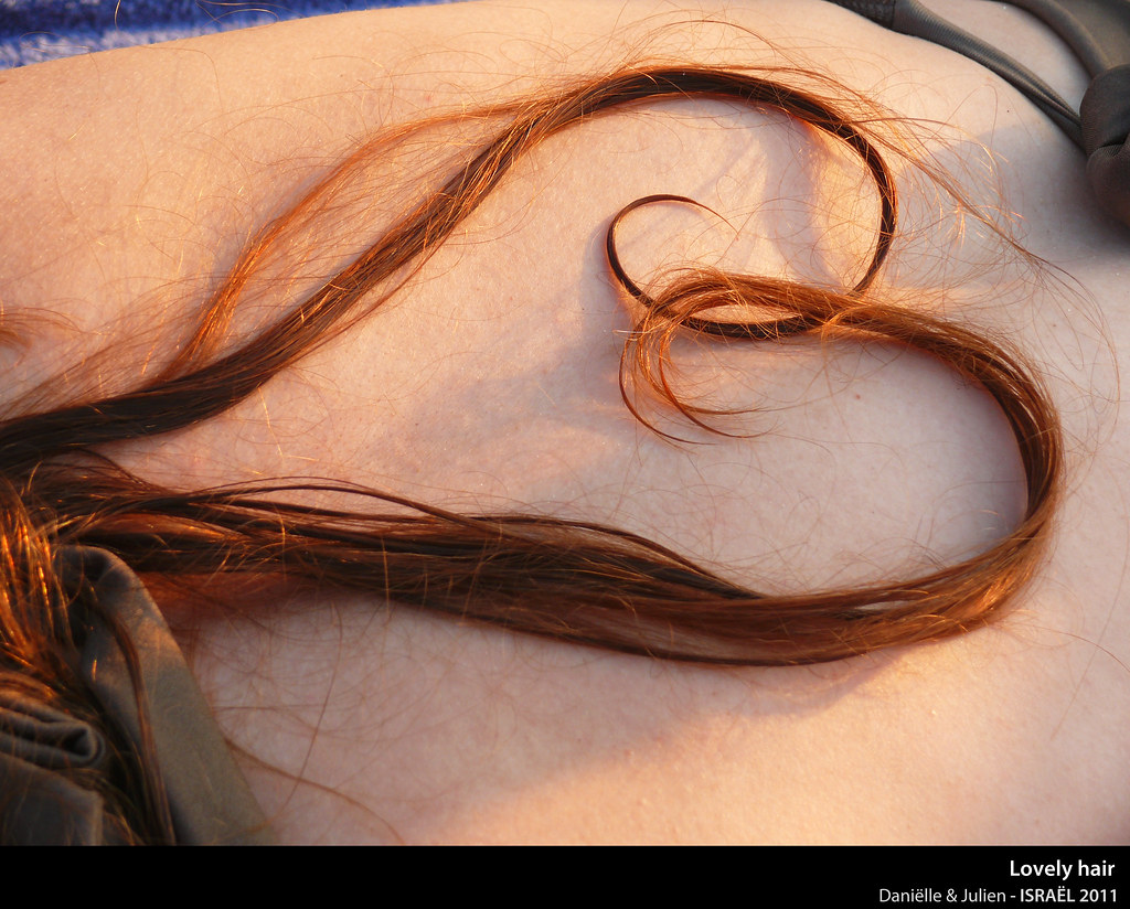 Capelli disposti a cuore per chi ha voglia di dolcezza